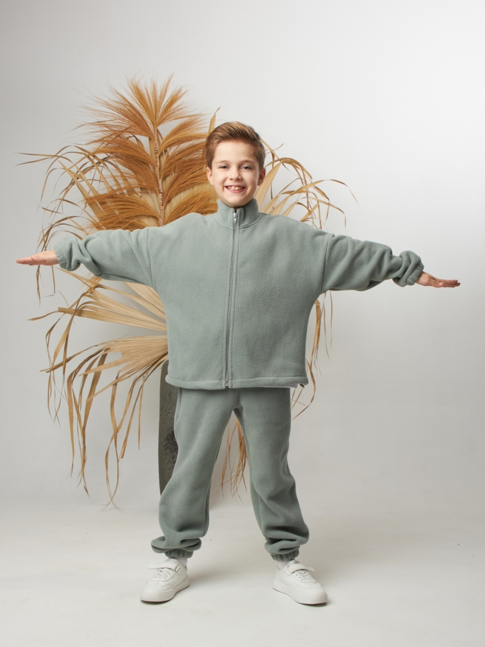 331. Костюм детский (Брюки+Толстовка), оливковый, 100% полиэстер, р. 122,128,134,140